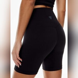 TNA Life Atmosphere Hi-Rise Short